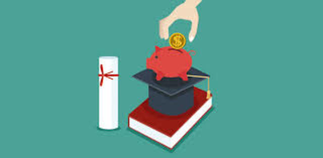 GRATUITIDAD PARA LAS ESCUELAS SECUNDARIAS DE ESTADOS UNIDOS