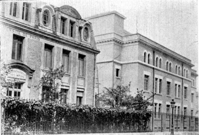 Primer instituto de radio