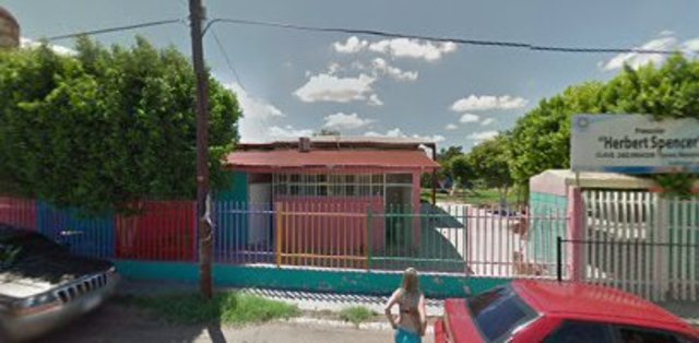 Entrada al preescolar