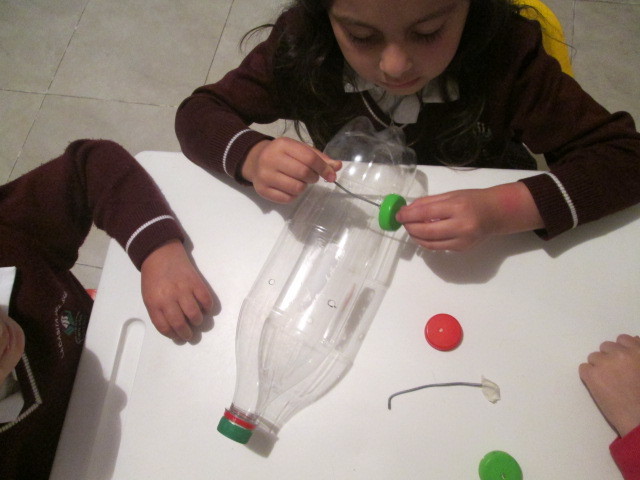 INSTALACIÓN DE LAS RUEDITAS AL ALAMBRE