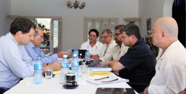 Nuevo anuncio de fecha del acuerdo final.