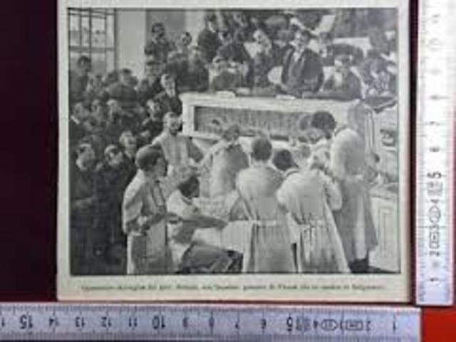 OPERAZIONE CHIRURGICA VIENNA