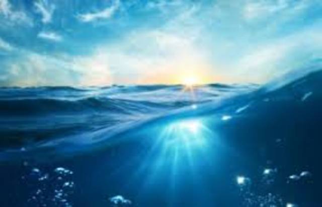 Il giornalista Henry Stanley scopre, grazie alla rete fluviale che collega il bacino del fiume Congo a quello dello Zambesi, che era possibile mettere in comunicazione ľ Oceano Atlantico con ľ Oceano Indiano