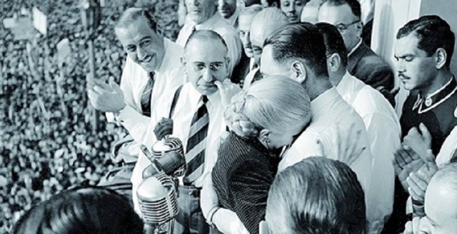 Renuncia de Evita