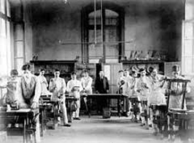 LAS REFORMAS EDUCATIVAS