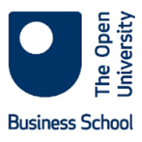 2005, Curso formado por OA de la open  University del Reino Unido