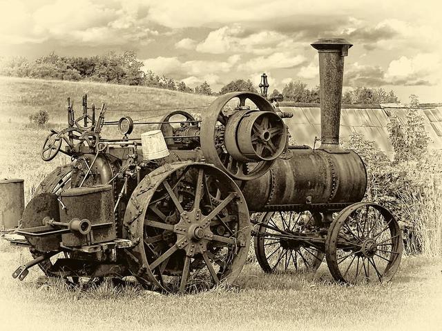 steam driven road tractors