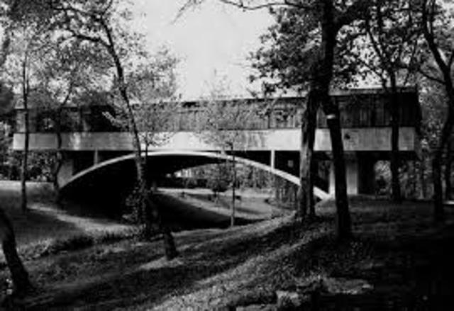 Casa sobre el Arroyo
