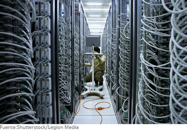 La futura caida del ser humano respecto al avance tecnologico e informatico