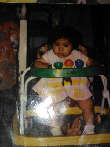 Aprendiendo a usar la andadera.