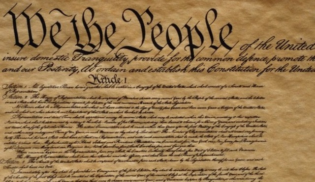 ME-Philadelphia, Ben Franklin signs the US Constitution, 1787