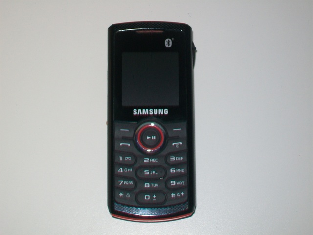 Telefon komórkowy rok 2006