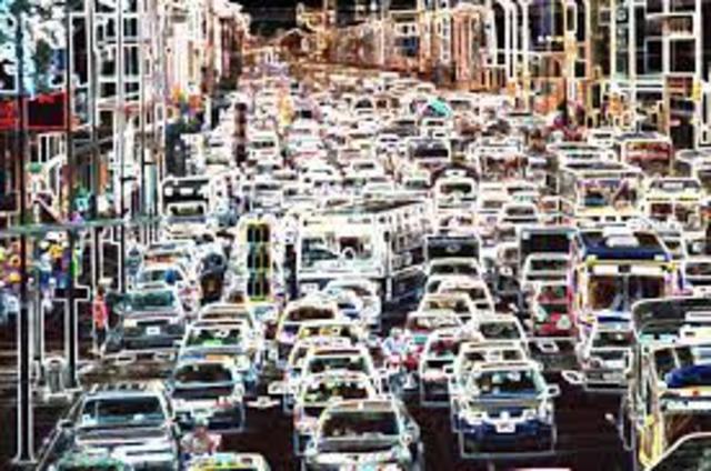 En este año de mejora por este lado se dio el caso de la congestión vehicular que antes del 2014 durante y después tuvo un incremento