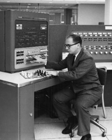 First complete computer chess program