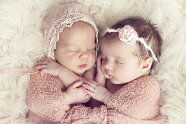 Sisters (twins) born - Michelle and Janelle