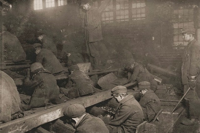 LAS VICTIMAS DE LA REVOLUCIÓN INDUSTRIAL