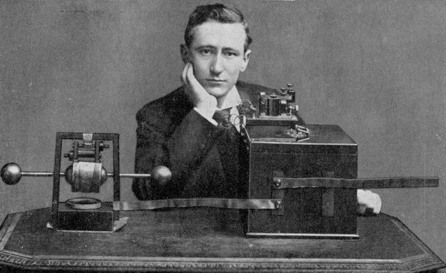 Marconi inventa il telefono senza fili