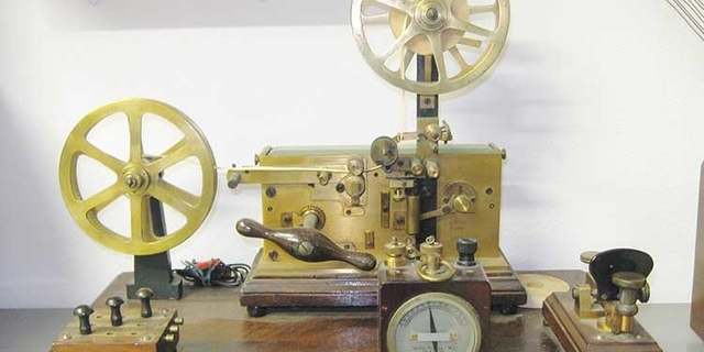 Samuel Morse brevettò il primo telegrafo elettrico