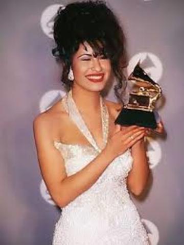 Selena wins Grammy for best American/Mexican Album