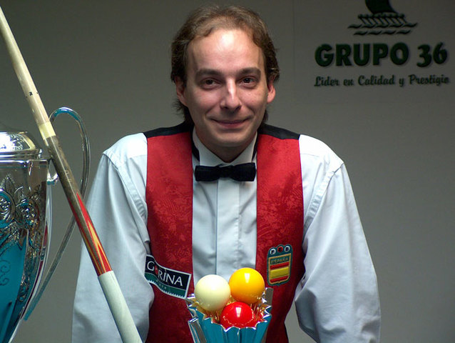 He was the champion of Alava in billards