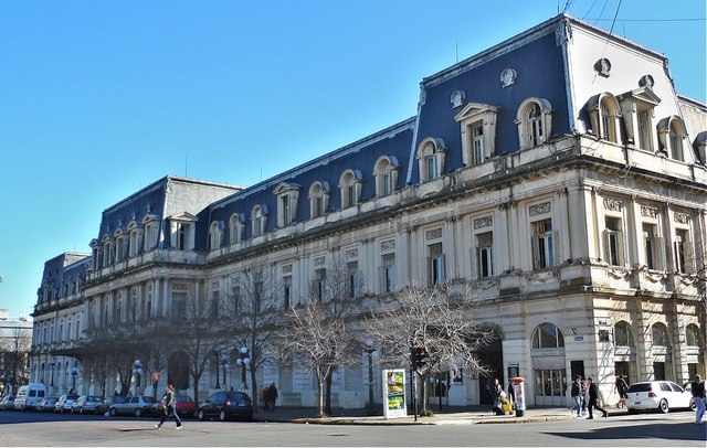 ESTACIÓN 19 DE NOVIEMBRE