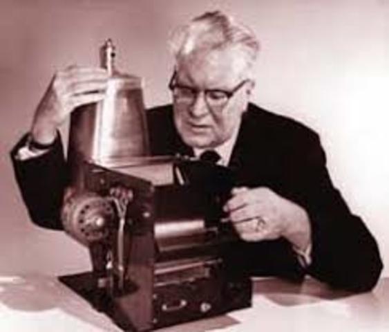 Creación de la fotocopiadora por Chester Carlson