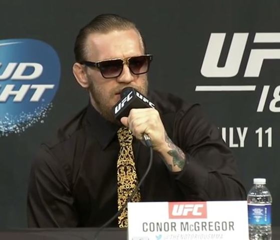 Conor McGregor - Chad Mendes Press Conference http://mmajunkie.com/2015/07/watch-scrawny-conor-mcgregor-twerp-chad-mendes-joust-at-ufc-189-press-conference