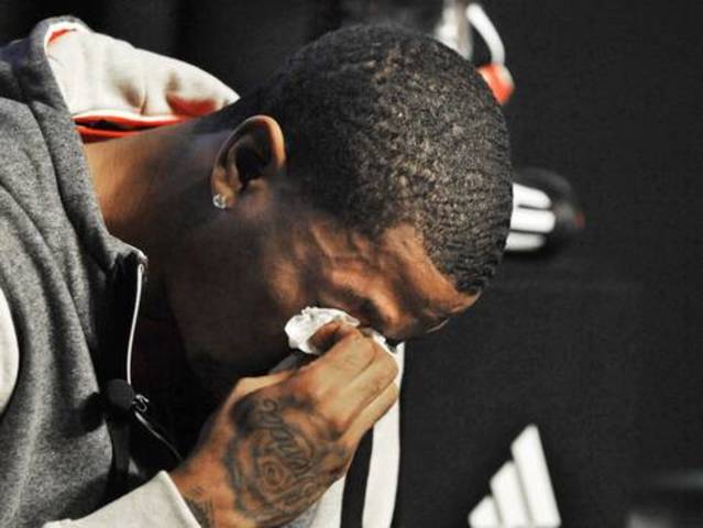 Derrick Rose Displays More than Just his new Sneaker