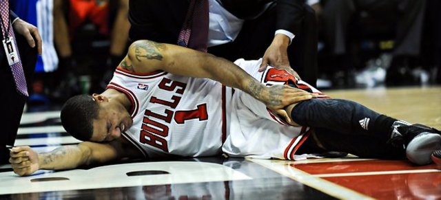Rose tears his ACL