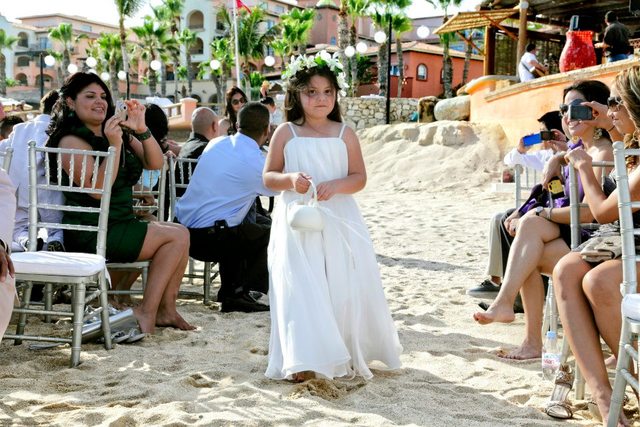 Was the flower girl at my uncle's wedding in Cabo