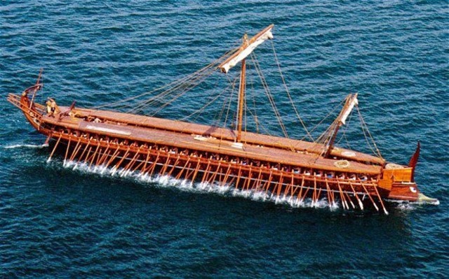 El trirreme