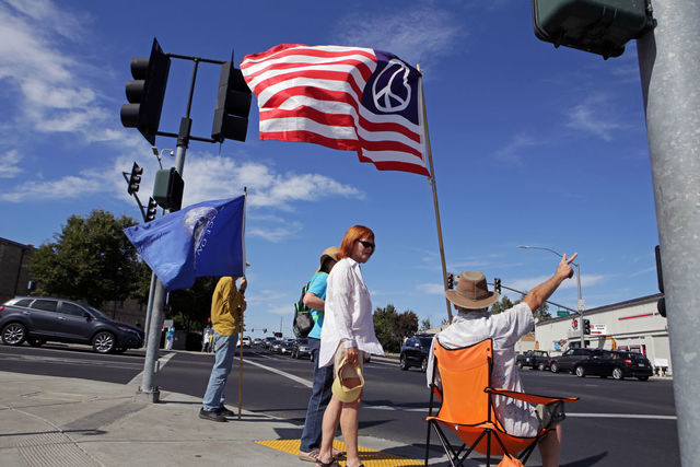 5.2: India: MODERN DAY EVENT: Nonviolence