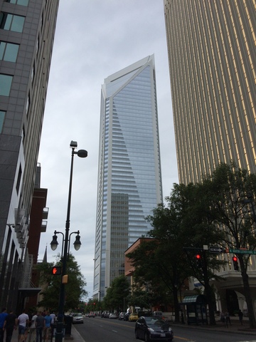 Me mudé a Charlotte.