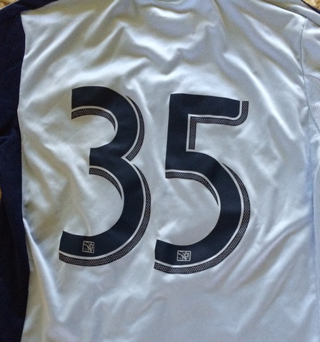 Me uní la Academia de Sporting.