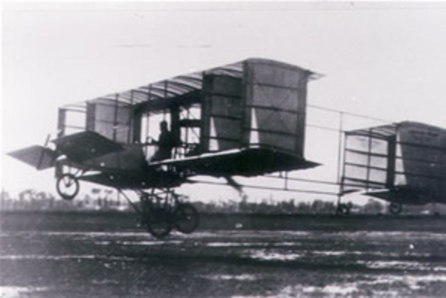 Invención del primer avión