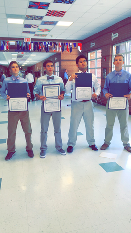 Graduamos escuela media