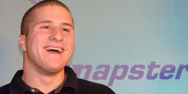 Shawn Fanning -crea el Napster