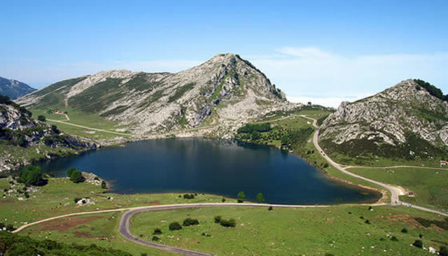Creación del Parque Nacional de Covadonga