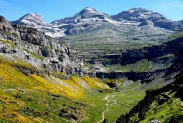 Creación del Parque Nacional de Ordesa y Monte Perdido