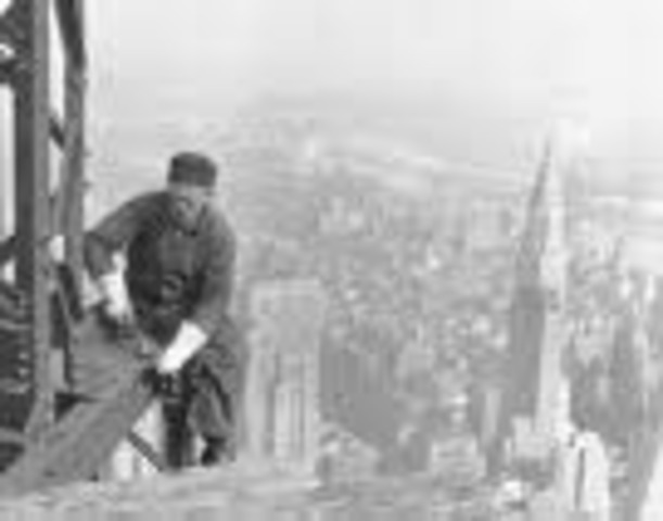 WAGE INCREASE FOR STEEL WORKERS