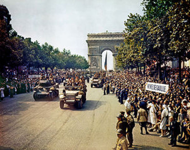 Allies liberate Paris
