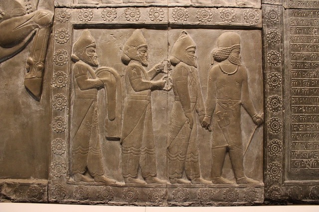 life in assyria