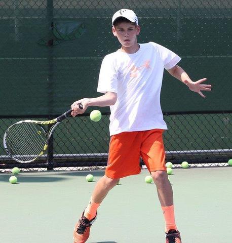 Jugué al primero acampar de colegio