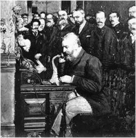 PRIMERA TRANSMISIÓN DE RADIOTELEFONÍA A LARGA DISTANCIA