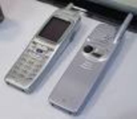 First camera phone introduced