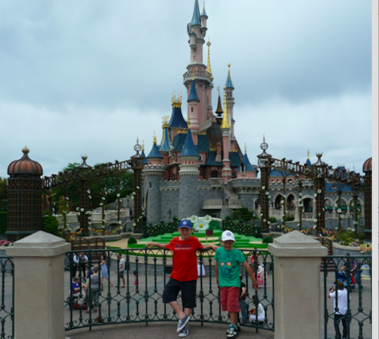 A super fun time in Disneyland Paris!
