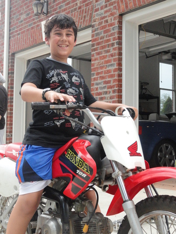 Recibí mi primera bicicleta de la suciedad