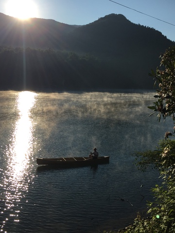 Mis padres compraron una casa de montaña.