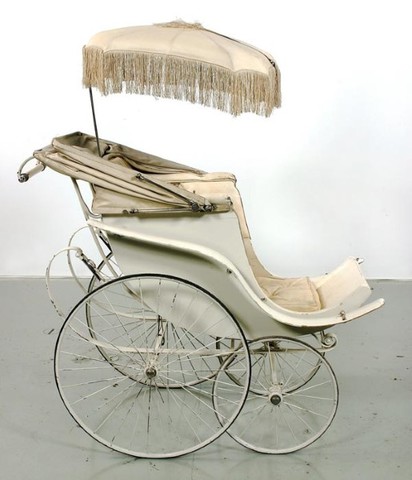 More functional (and fashionable) bassinet created