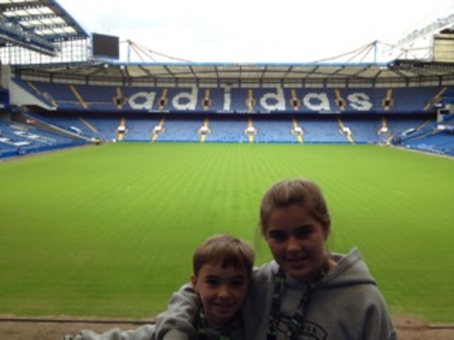 Fui a England y France.